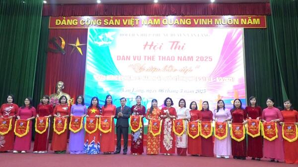 VĂN LÃNG: HỘI THI DÂN VŨ THỂ THAO NĂM 2025