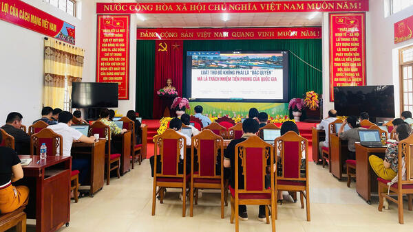 XÃ VĂN LÃNG TIẾP SÓNG TRỰC TUYẾN HỘI NGHỊ BÁO CÁO VIÊN TRUNG ƯƠNG THÁNG 6 NĂM 2026
