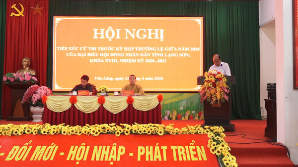 TỔ ĐẠI BIỂU SỐ 10 HĐND TỈNH, KHÓA XVIII, NHIỆM KỲ 2026-2031, TIẾP XÚC CỬ TRI TẠI XÃ VĂN LÃNG TRƯỚC KỲ HỌP THƯỜNG LỆ GIỮA NĂM 2026.