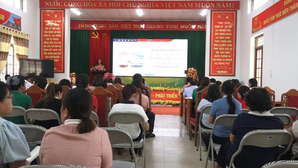XÃ VĂN LÃNG TIẾP SÓNG HỘI NGHỊ TRỰC TUYẾN TOÀN QUỐC NGHIÊN CỨU, HỌC TẬP, QUÁN TRIỆT VÀ TRIỂN KHAI THỰC HIỆN NGHỊ QUYẾT HỘI NGHỊ LẦN THỨ BA BAN CHẤP HÀNH TRUNG ƯƠNG ĐẢNG KHÓA XIV