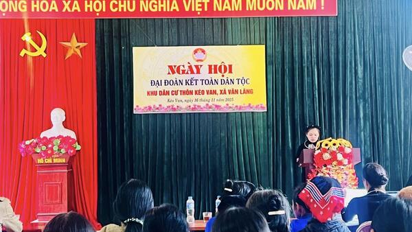 CÁC THÔN TRÊN ĐỊA BÀN XÃ VĂN LÃNG TƯNG BỪNG TỔ CHỨC NGÀY HỘI ĐẠI ĐOÀN KẾT TOÀN DÂN TỘC NĂM 2025